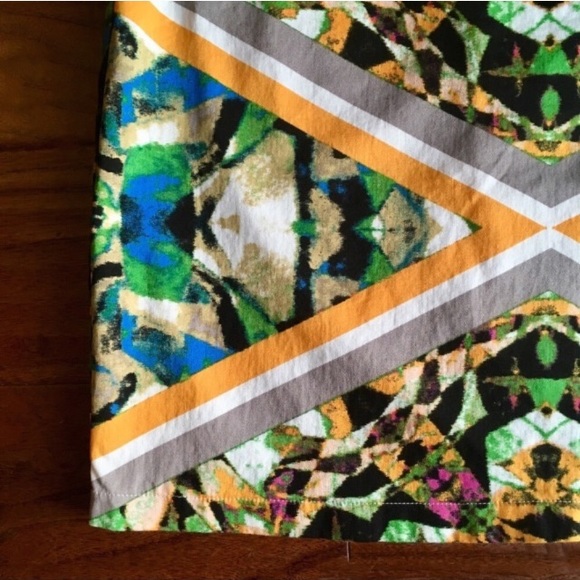 Jealous Tomato Graphic Tribal Print Mini Skirt - Picture 5 of 7